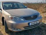 Toyota Camry 2003 годаүшін787 878 тг. в Актобе – фото 2