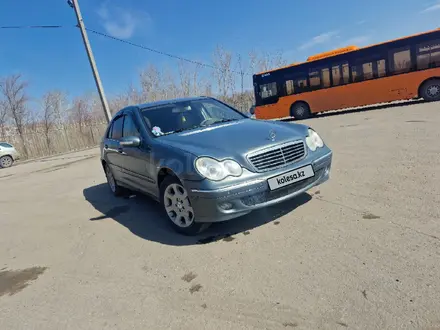 Mercedes-Benz C 200 2005 года за 4 500 000 тг. в Павлодар – фото 2