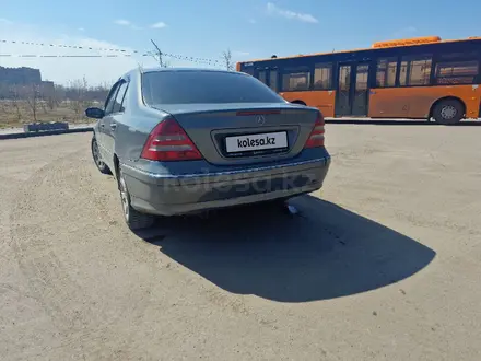 Mercedes-Benz C 200 2005 года за 4 500 000 тг. в Павлодар – фото 4