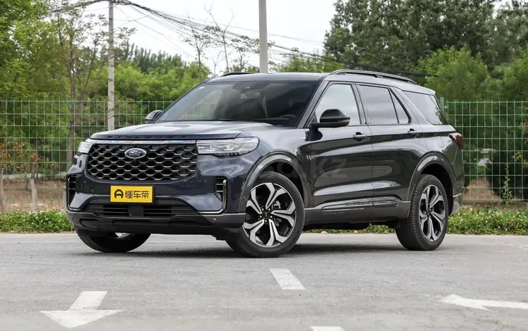 Ford Explorer 2024 года за 24 000 000 тг. в Алматы