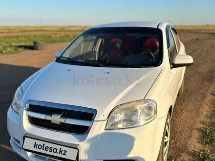 Chevrolet Aveo 2012 года за 2 600 000 тг. в Экибастуз – фото 2