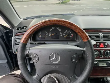 Mercedes-Benz E 280 2000 года за 3 700 000 тг. в Тараз – фото 7