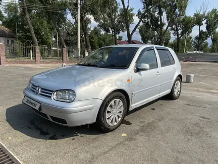 Volkswagen Golf 2000 года за 1 800 000 тг. в Алматы