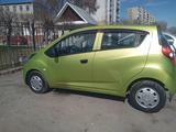 Chevrolet Spark 2013 года за 4 100 000 тг. в Семей – фото 2