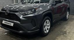 Toyota RAV4 2020 годаүшін14 400 000 тг. в Астана – фото 2