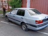 Volkswagen Vento 1993 годаүшін500 000 тг. в Астана