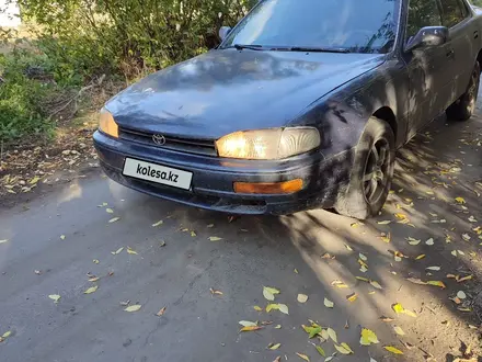 Toyota Camry 1993 года за 1 100 000 тг. в Лисаковск – фото 4