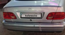 Mercedes-Benz E 280 1997 годаfor2 500 000 тг. в Караганда – фото 3