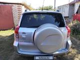Toyota RAV4 2006 года за 6 000 000 тг. в Уральск – фото 4