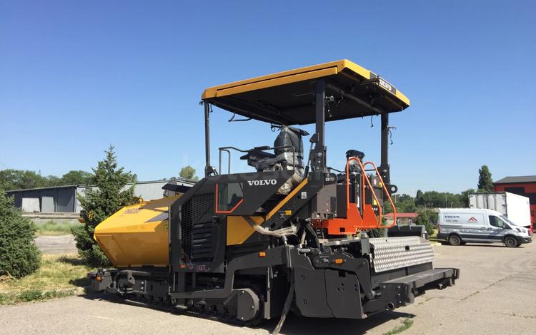 Volvo (ABG Titan) P6820 — P7820 2025 г.