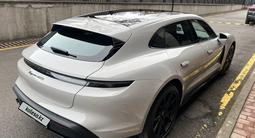 Porsche Taycan 2024 года за 63 000 000 тг. в Алматы – фото 3
