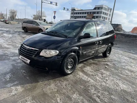 Chrysler Voyager 2006 года за 4 850 000 тг. в Актобе – фото 6