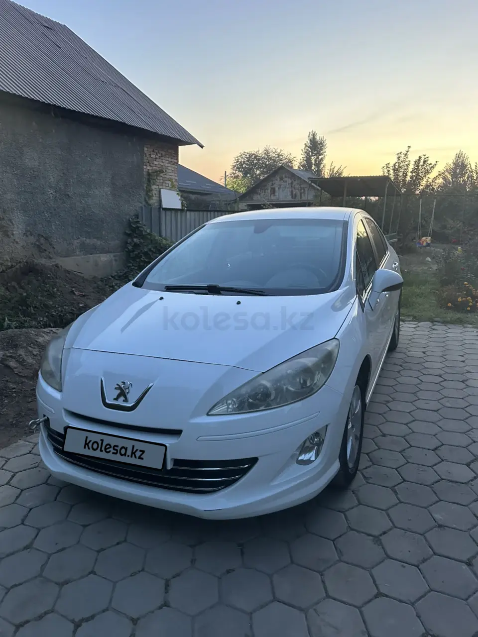 Peugeot 408, 2013