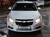 Chevrolet Cruze 2013 года за 3 900 000 тг. в Алматы – фото 2