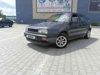 Volkswagen Golf 1993 годаүшін1 700 000 тг. в Актобе