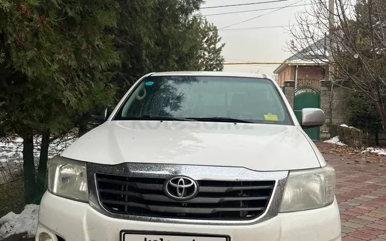 Toyota Hilux 2013 года за 13 500 000 тг. в Алматы