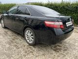 Toyota Camry 2006 года за 3 990 000 тг. в Уральск – фото 2