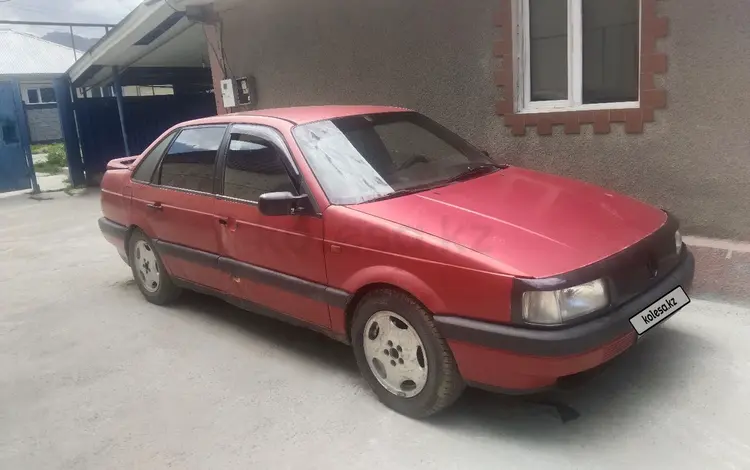 Volkswagen Passat 1992 года за 450 000 тг. в Алматы