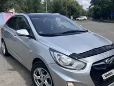 Hyundai Accent, 2012