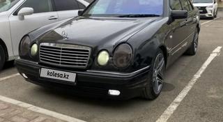 Mercedes-Benz E 320 1997 года за 2 100 000 тг. в Актау