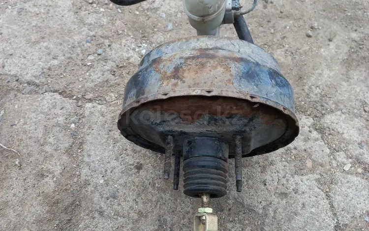 Тормозной вакуум с тормозным цилиндром за 10 000 тг. в Павлодар