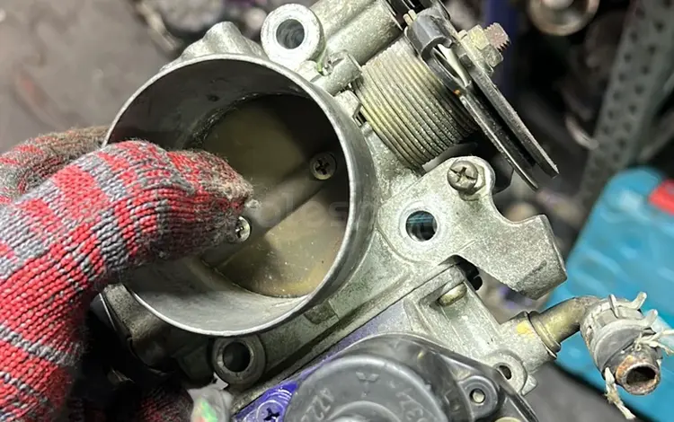 Привозная дроссельная заслонка MITSUBISHI за 2 000 тг. в Алматы