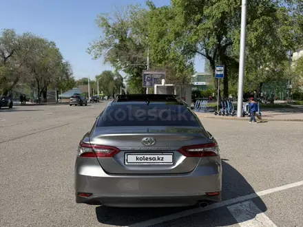 Toyota Camry 2021 года за 15 000 000 тг. в Алматы – фото 6