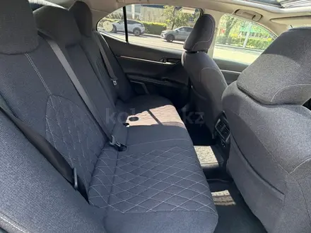 Toyota Camry 2021 года за 15 000 000 тг. в Алматы – фото 9