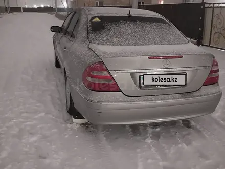 Mercedes-Benz E 350 2005 года за 4 000 000 тг. в Атырау – фото 5