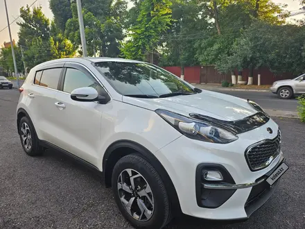 Kia Sportage 2021 года за 12 500 000 тг. в Шымкент – фото 2