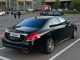 Mercedes-Benz S 500 2014 года за 25 000 000 тг. в Астана – фото 2