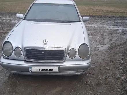 Mercedes-Benz E 290 1998 года за 1 650 000 тг. в Талдыкорган – фото 12