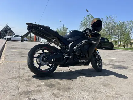 Yamaha  YZF-R1 2005 года за 2 200 000 тг. в Алматы – фото 4