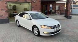 Volkswagen Passat 2014 года за 4 800 000 тг. в Атырау – фото 3