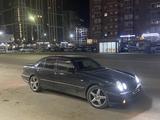 Mercedes-Benz E 230 1995 года за 2 900 000 тг. в Караганда