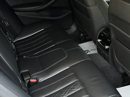 BMW 530 2017 года за 17 000 000 тг. в Алматы – фото 10