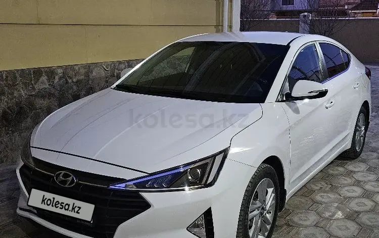 Hyundai Elantra 2019 годаfor8 200 000 тг. в Актау