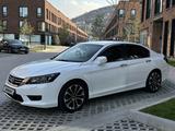 Honda Accord 2013 года за 9 500 000 тг. в Алматы – фото 2