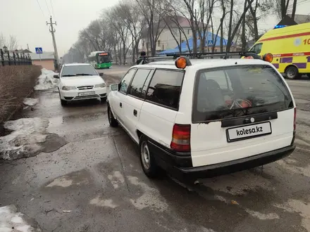 Opel Astra 1993 годаүшін720 000 тг. в Алматы – фото 4