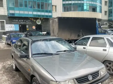 Volkswagen Passat 1994 года за 1 550 000 тг. в Кокшетау – фото 3