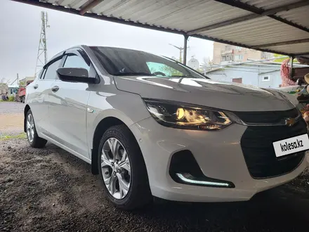 Chevrolet Onix 2023 года за 7 500 000 тг. в Аксу – фото 2