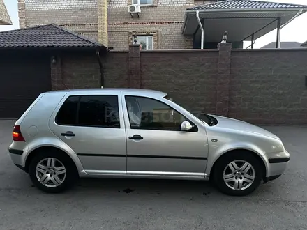 Volkswagen Golf 2001 года за 2 800 000 тг. в Астана – фото 3