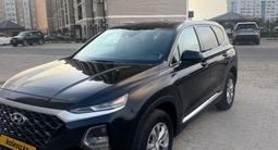 Hyundai Santa Fe 2019 года за 13 800 000 тг. в Актау – фото 2