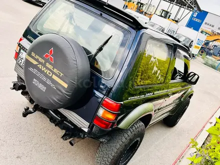 Mitsubishi Pajero 1995 года за 3 850 000 тг. в Алматы – фото 3