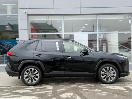 Toyota RAV4 Luxe+ 2025 года за 19 900 000 тг. в Шымкент – фото 17