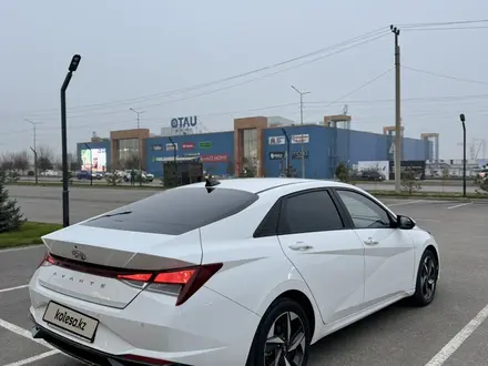 Hyundai Elantra 2021 года за 9 500 000 тг. в Шымкент – фото 5