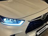 Toyota Highlander Luxe 2025 года за 29 400 000 тг. в Алматы – фото 4