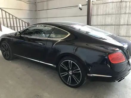 Bentley Continental GT 2012 года за 20 000 000 тг. в Алматы – фото 19