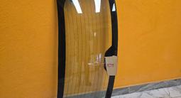 Стекло заднее лобовое за 130 000 тг. в Алматы – фото 2
