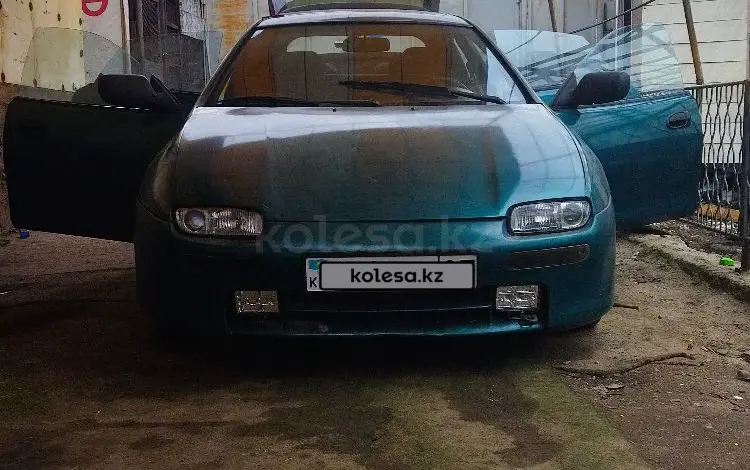 Mazda 323 1994 годаүшін1 250 000 тг. в Алматы